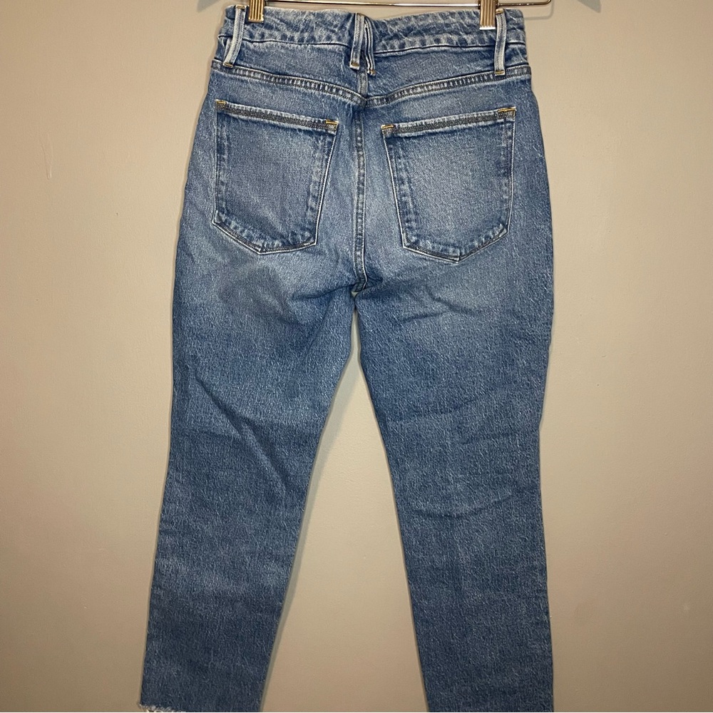 Good American Jeans - Picture 2 of 4